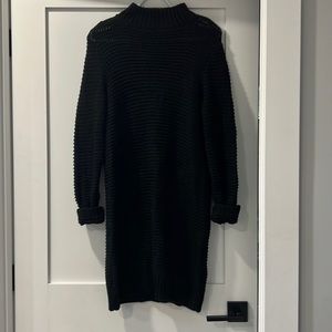 Black long sleeve knit dress